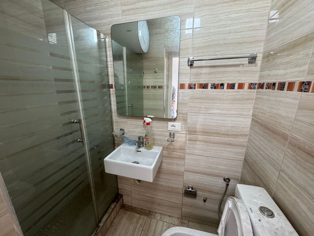🏢 FOR RENT | Business Premises – 21 Dhjetori (Sander Prosi St., near Mozaiku