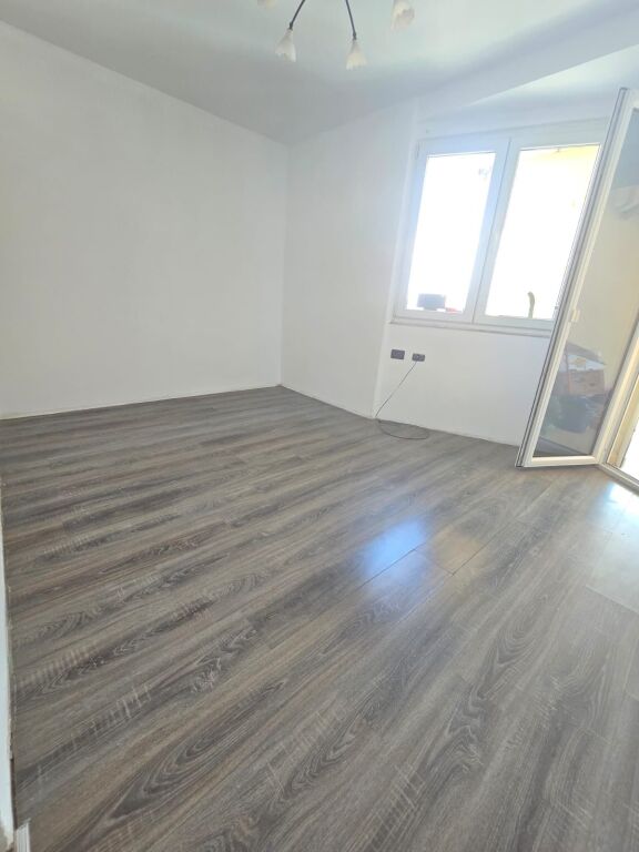 Apartament ne shitje 2+1 te ish Fusha aviacionit