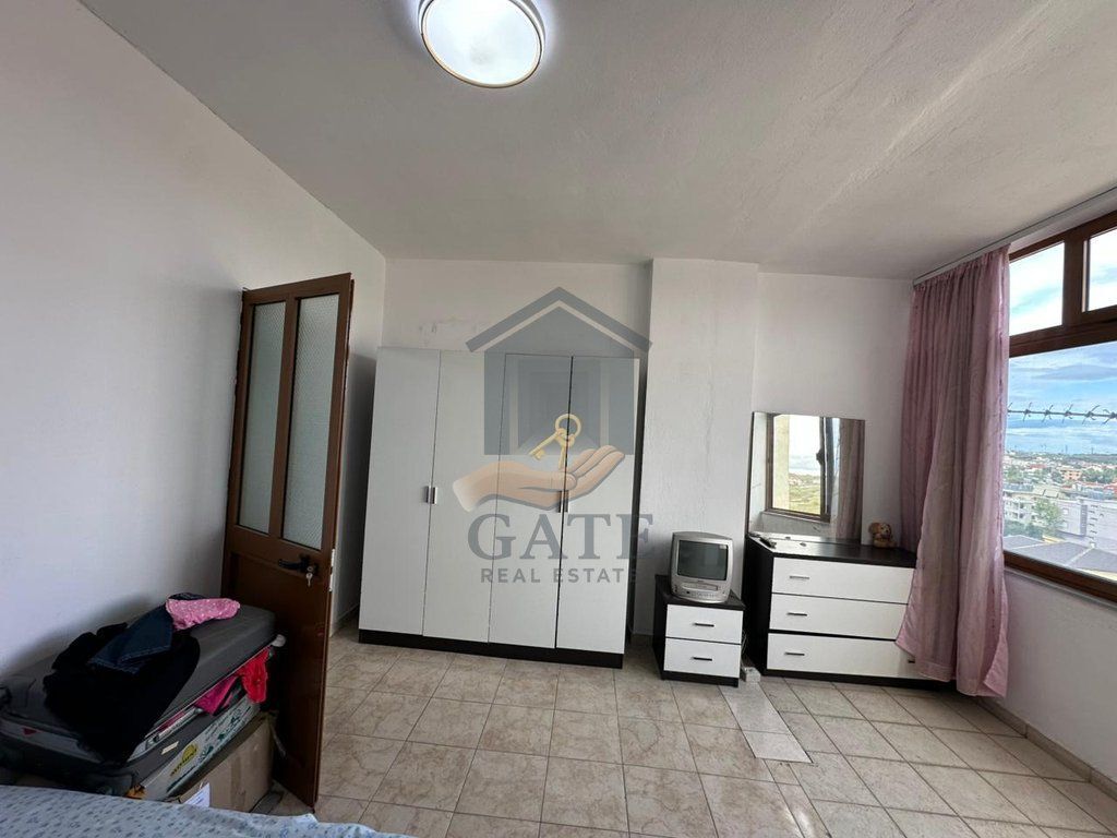 For sale, Apartment 1+1, At Iliria Beach.