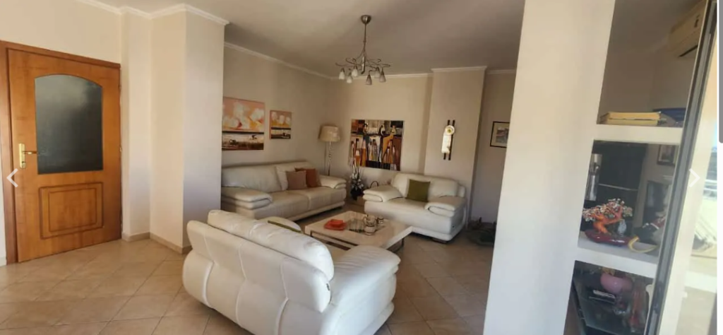 Vendesi in vendita 2 appartamenti adiacenti con Nj-Tj Iliria Plazh Durres
