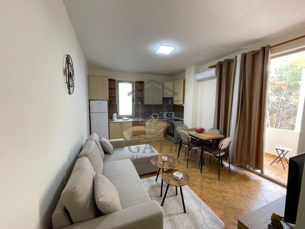 Appartamento 1+1+ garage in vendita,