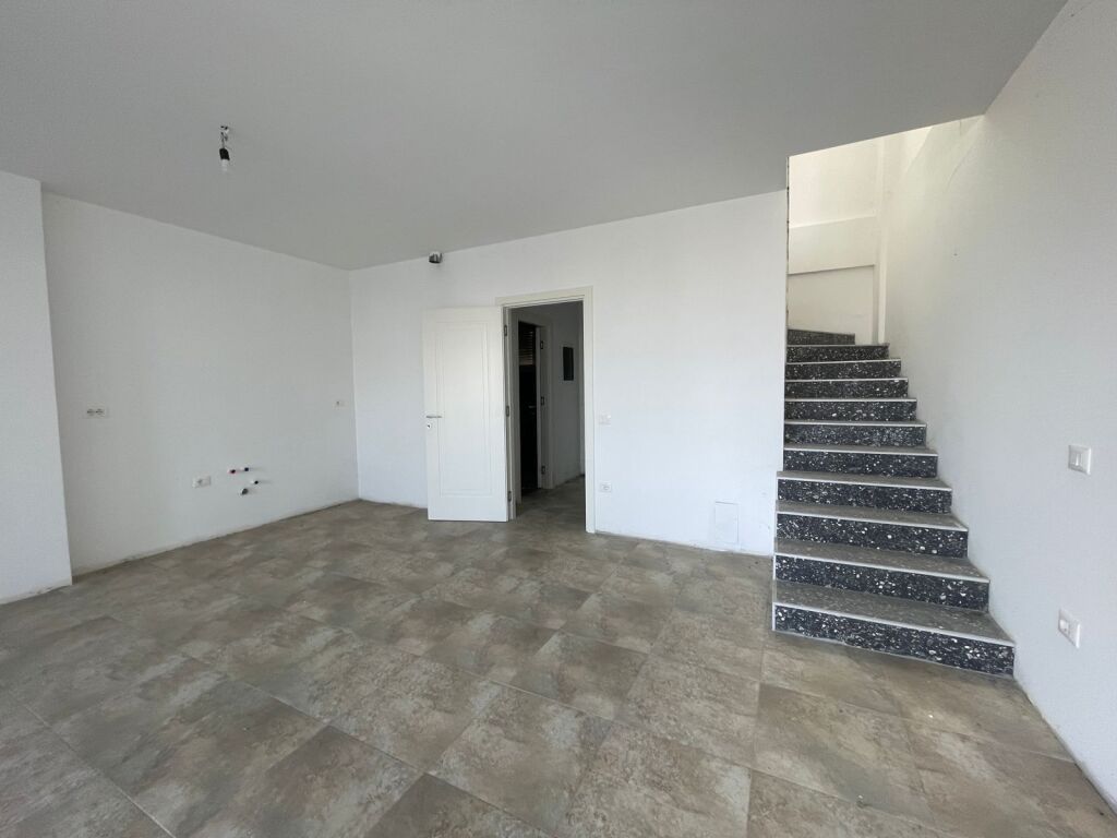 Duplex apartment for sale with a total area of 138.5 m² and a veranda of 56 m².