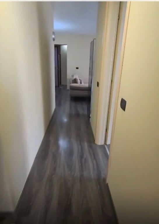 Apartment 2+1 for sale in Fusha e Aviacionit