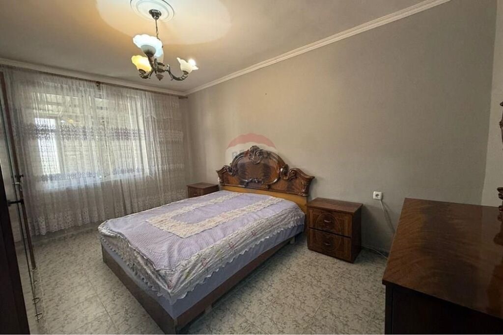 Apartment - For Rent