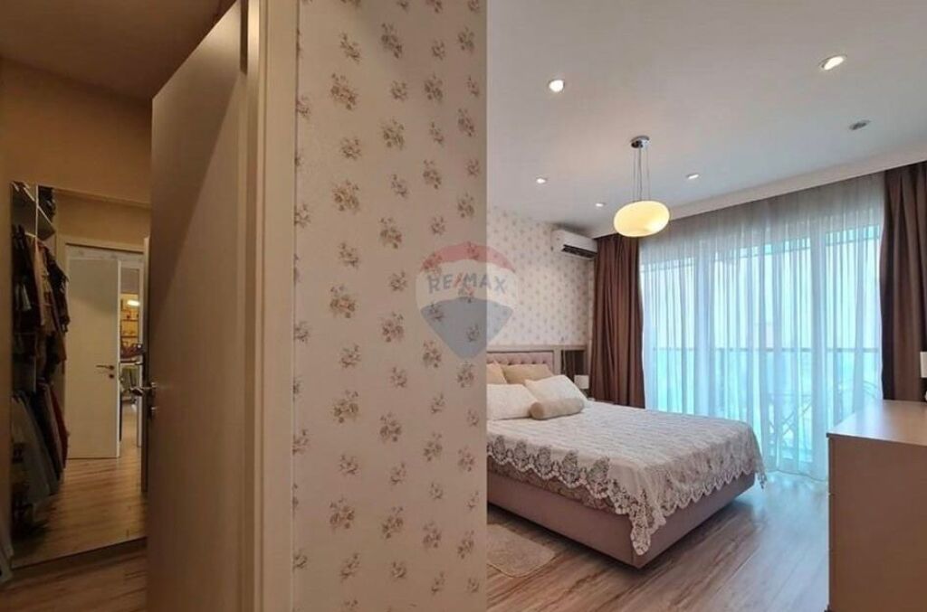 Offerto in Vendita Appartamento 2+1+2 Ambasciatore 3 ID: 530191061-173