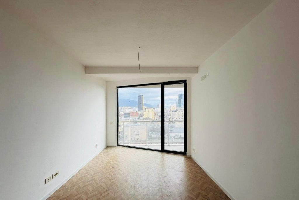 2+1 APARTMENT FOR OFFICE RENT AT GOLDEN TOWER RESIDENCE !