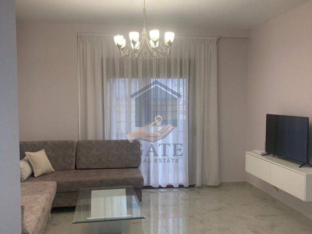 In affitto, Appartamento 1+1, Piccolo Mercato!