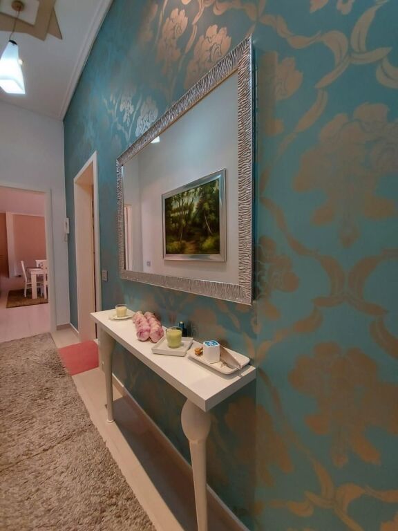 📣 QERA Apartament 3+1 Me 2 Tualete Dhe 2 Poste Parkimi 📍 Fresk, Rruga e Teleferikut ✨   🏢 Ndertim i Ri (Me Ashensor)  📐 Siperfaqe Totale 150 m2  🛋️ Mobiluar Me Kushte Bashkekohore   💶 Cmimi 700 Euro