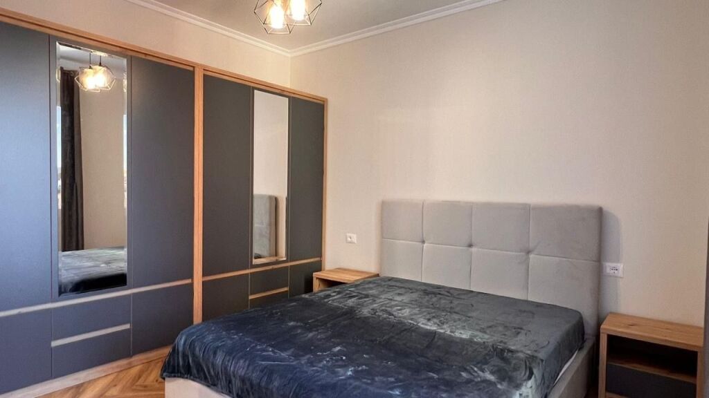 Apartment 2+1+2 for rent, Kavaja Street