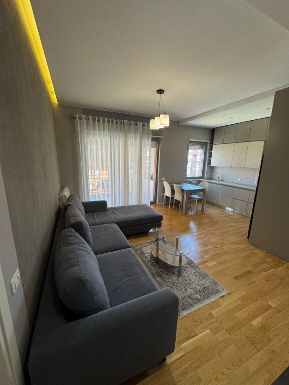 🏡 Apartment 2+1 for rent 📍 Delijorgji Complex  🏢 7th floor (with elevator) 🛋️ Fully furnished  🚗 Parking option  💶 Price: • 120,000 lek/month with parking • 110,000 lek/month without parking  