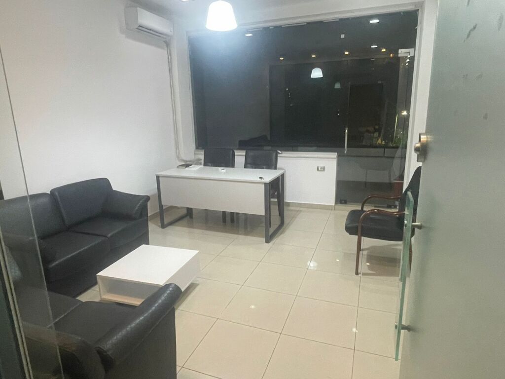 OFFICE FOR RENT 27M2 SELVIA
