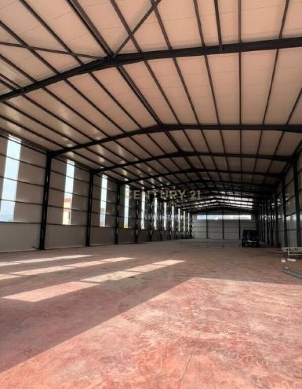 Industrial Warehouse+Functional Yard for Rent