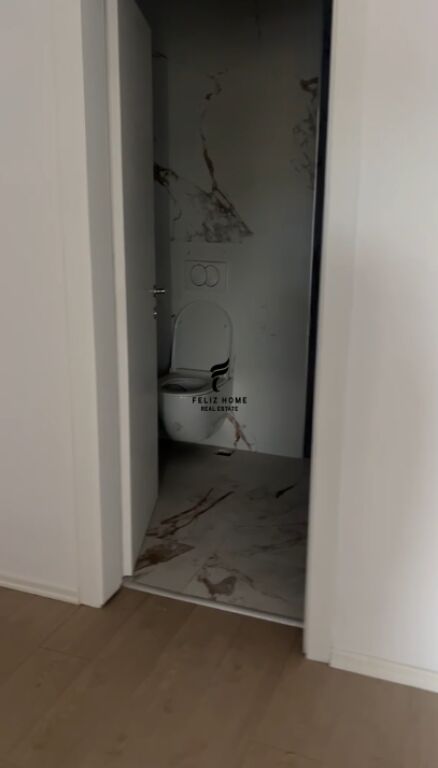 ZYRE ME QERA 120 M2 KOMUNA E PARISIT 120.000 LEKE  FH-69926
