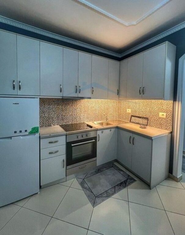 Rent, Apartment 2+1+2, Selitë