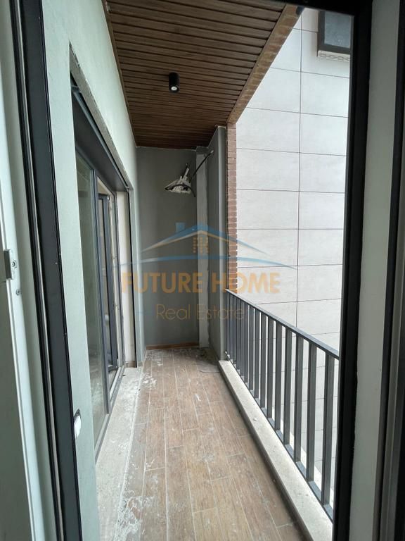 Shitet, Apartament 1+1, Henke Residence, Tiranë.  
