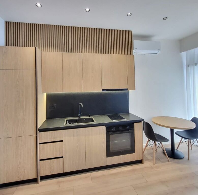 🏡 Shitet Apartament 1+1 – Liqeni i Thatë, Tiranë ✨