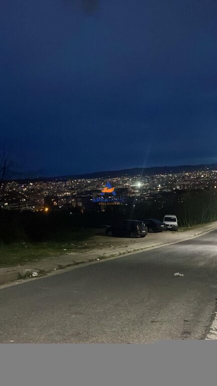 TERRENO IN VENDITA EDIFICIO 182M2 "VIA BAFTJAR LICI, VICINO A JAHO RESIDENCE" 200000 LEKE