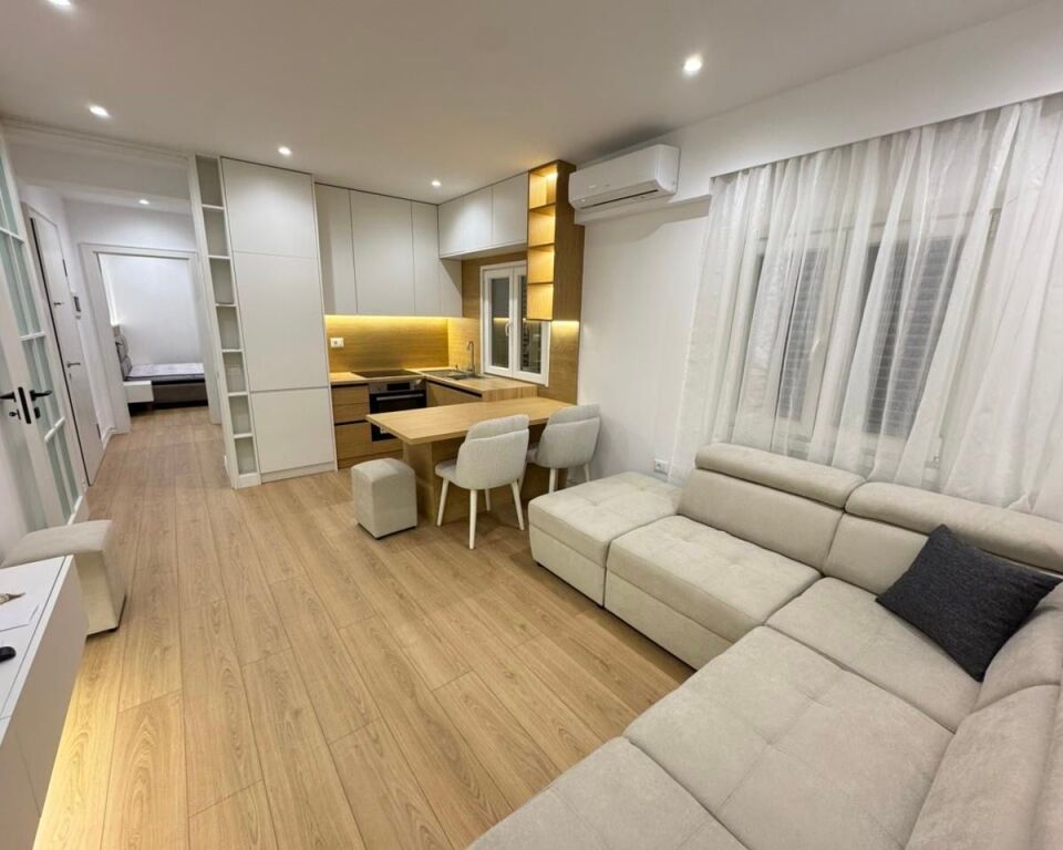 1+1/Qera📍Selite 📌50 000 lek