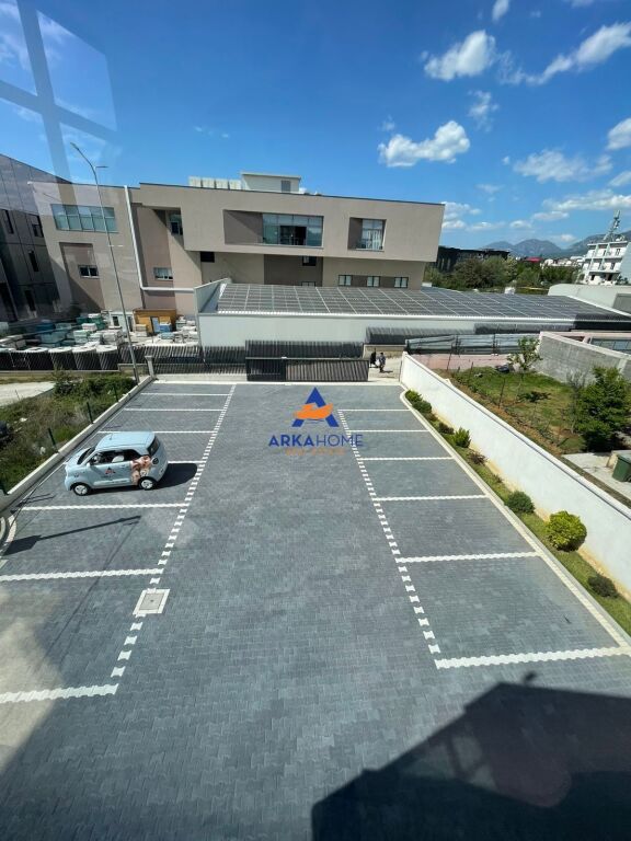 LOCALE COMMERCIALE/UFFICIO IN AFFITTO 360M2 "VICINO ALL'UNIVERSITÀ ALDENT, TEG" 5000 EURO (TRATTABILE)
