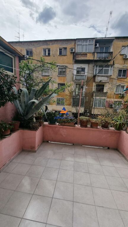 LOCALE COMMERCIALE IN AFFITTO 55M2 "MINE PEZA" 850 EURO