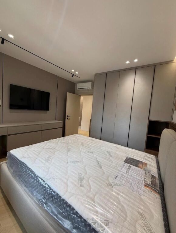 Apartament 1+1 per qira te Myslym Shyri, super i investuar