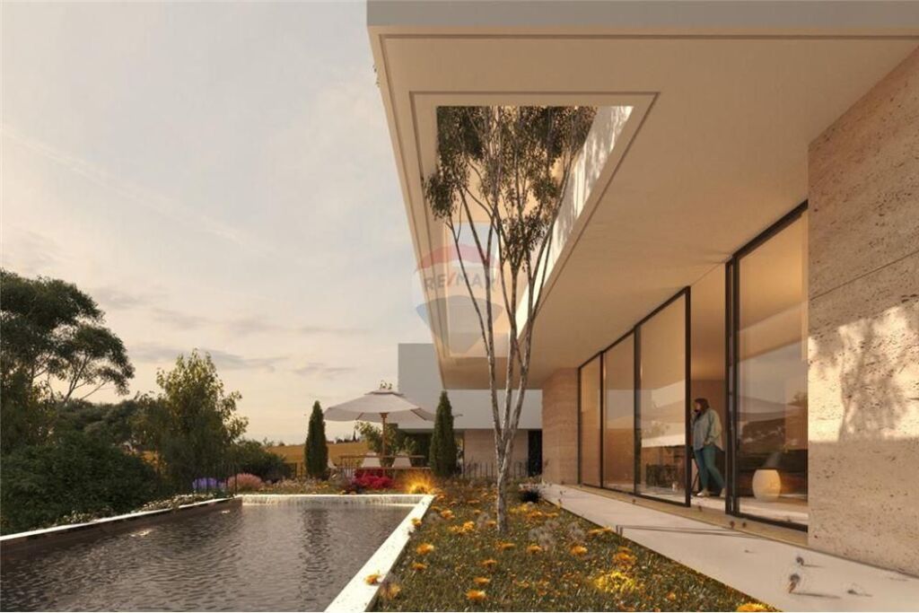 Individual villas for sale at Farka Lake!