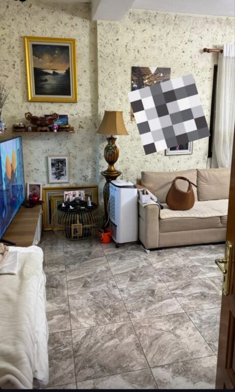 APARTAMENT 1+1. 40000 LEKE.ISH PARKU I AUTOBUZAVE