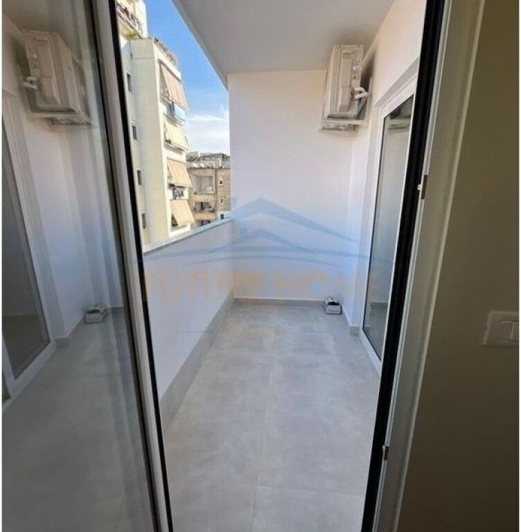 For sale , Apartment 1+1 , Mine Peza , Tirane
