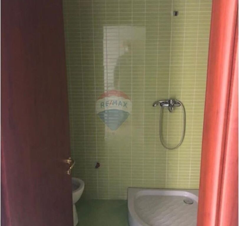 Apartament - Për Qira - Rruga Jordan Misja, Tiranë