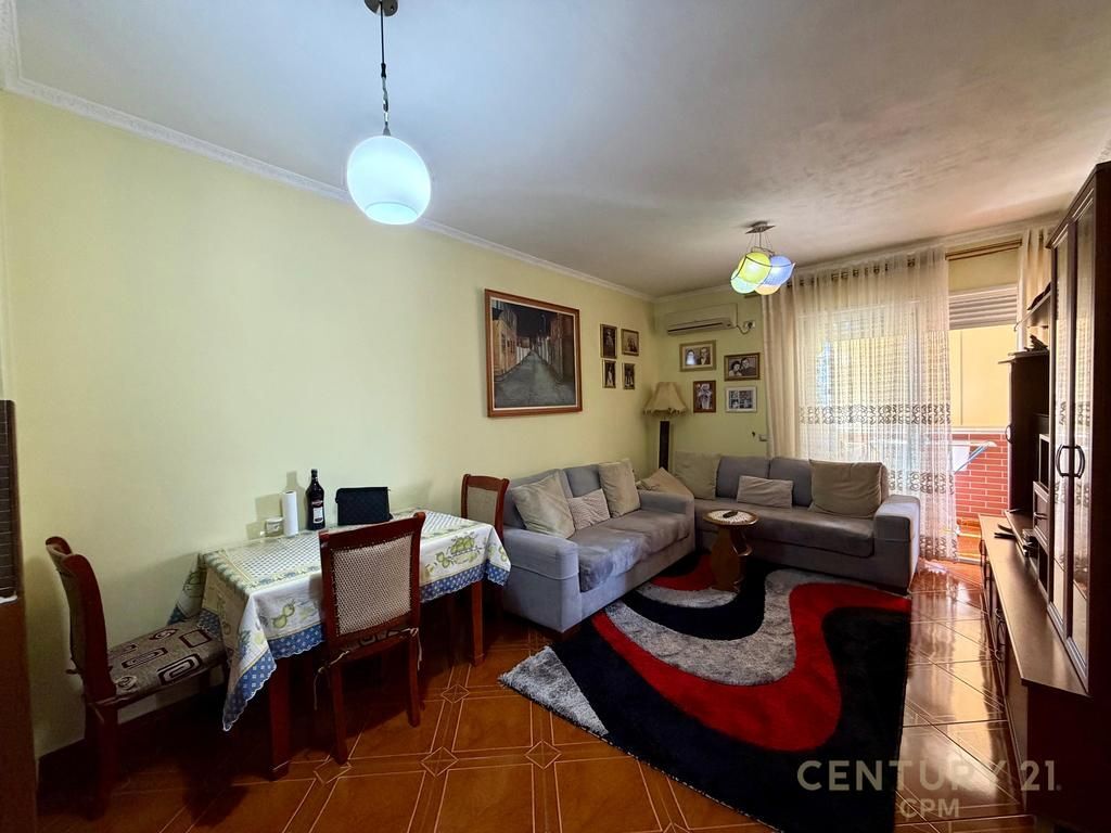 APARTMENT 2+1 FOR SALE AT THE PARIS MUNICIPALITY!