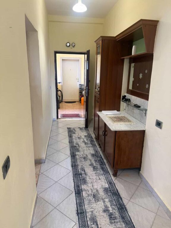 Apartament 2+1 350 euro