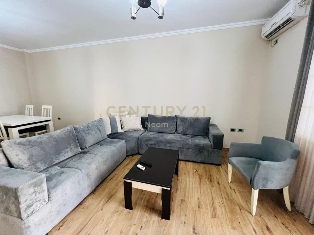 RENT, APARTMENT 2+1, PARIS MUNICIPALITY