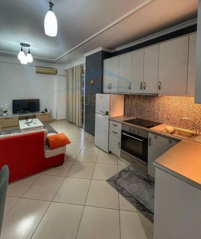Rent, Apartment 2+1+2, Selitë