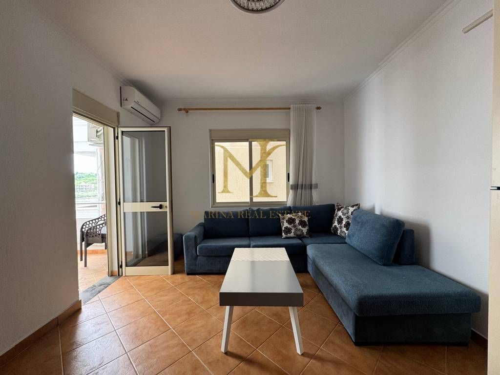 Shitet apartament 1+1 ne Shkembi Kavajes, kati 4 pa ashensor