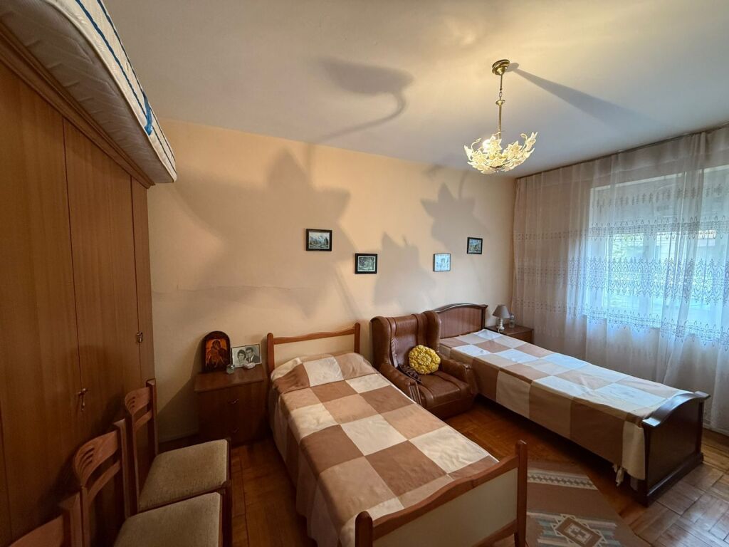 Apartment 2+1 for sale on Rruga e Kavajes