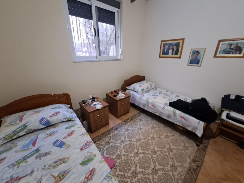 🏡 VILLA DI 2 PIANI IN VENDITA – SEFER EFENDIU TRIBUNALE DURRËS