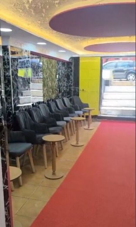 VENDITA AMBIENTE COMMERCIALE NEGOZIO ACQUEDOTTO DURRES