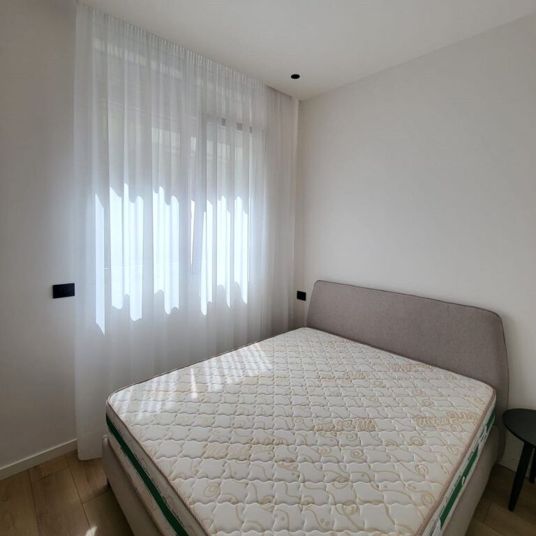 🏡 Shitet Apartament 1+1 – Liqeni i Thatë, Tiranë ✨