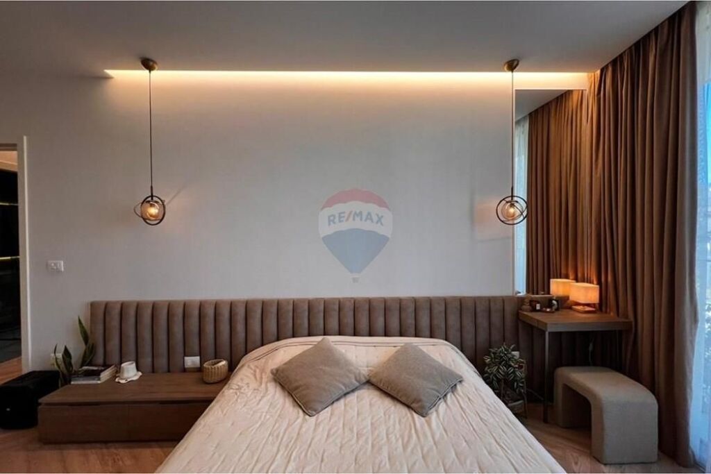 Apartament 3+1+2 ne shitje te Lake View!