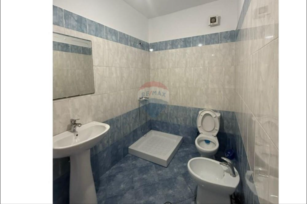 Appartamento in affitto 1+1 ad Astir