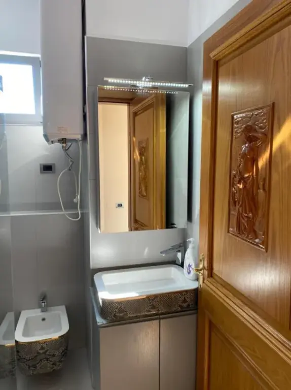 Apartament 1+1 me qera tek Myslym Shyri