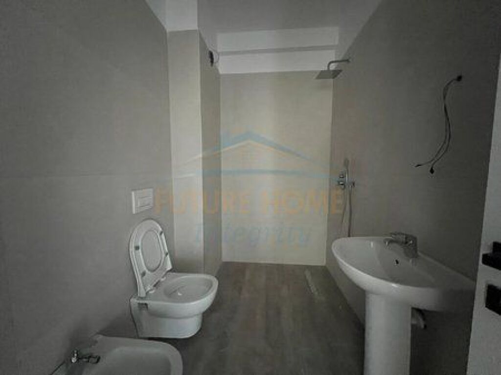 In vendita, Appartamento 1+1, Color Splash Residence, Paskuqan, Tirana.