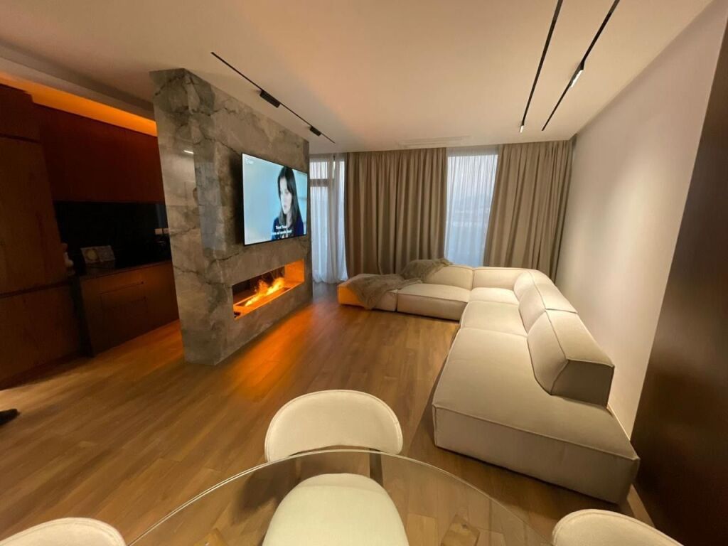 Apartment for rent 2+1+2 at Lake View