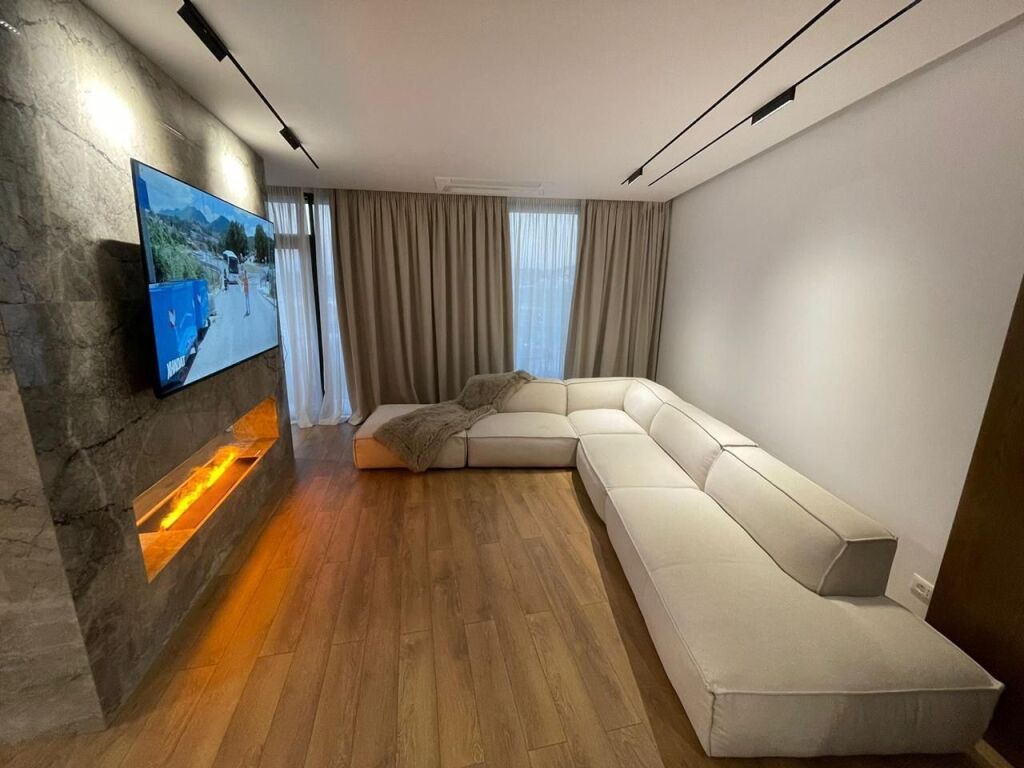 Apartment for rent 2+1+2 at Lake View