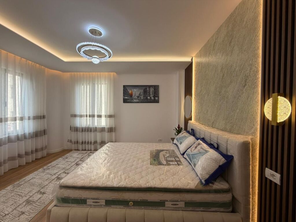 Apartment 2+1+2 for sale at the former Park opposite Delijorgji.