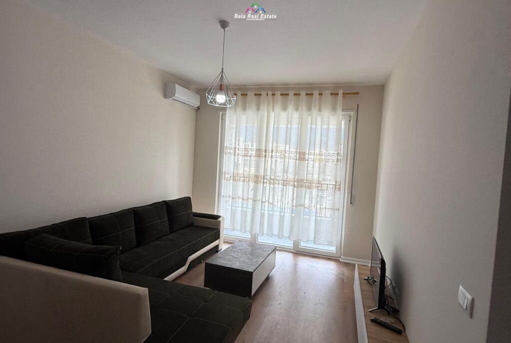 Appartamento In Affitto 1+1 Vicino 5 Maji (ID B2101650) Tirana