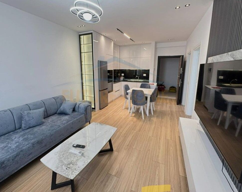 Affitto, Appartamento 1+1, Urban Gate, Unaza e Re 550 €