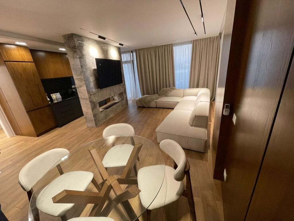 Apartment for rent 2+1+2 at Lake View