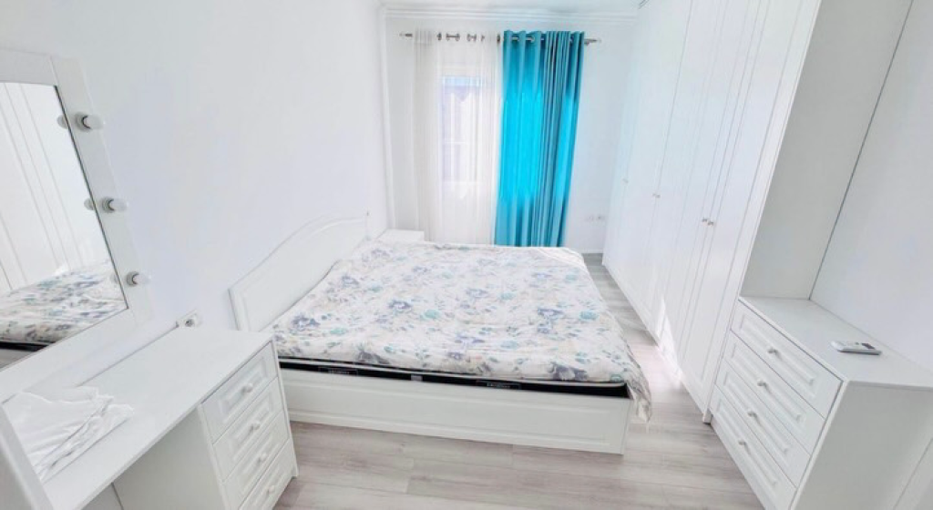 21 DECEMBER, after CIVIL ENGINEERING, we sell 2+1+2 apartment with garage