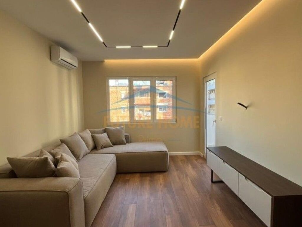 For sale , Apartment 1+1 , Mine Peza , Tirane